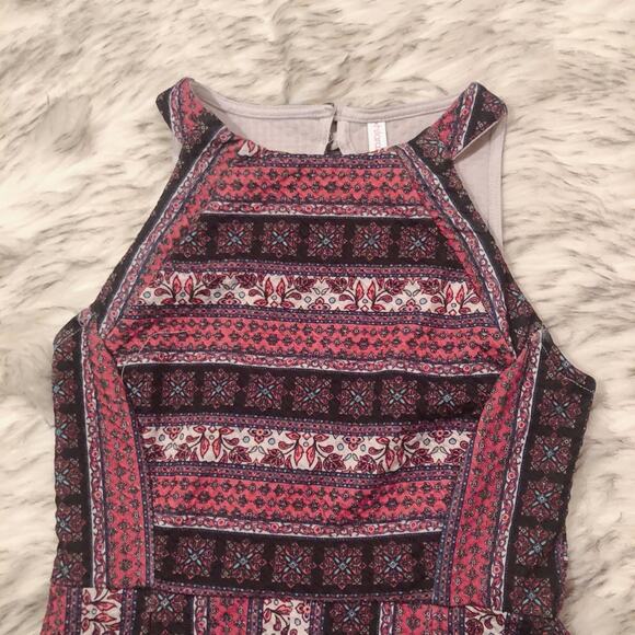 Xhilaration Black, Red, White Halter Striped Bohemian Boho Hippy Summer Dress - Picture 4 of 13